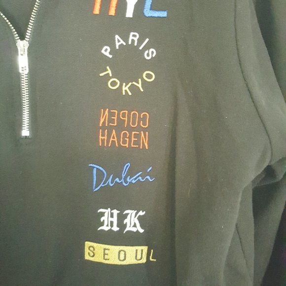 FOREVER 21Womens Sweatshirt 2X V Neck Zip Cities - Picture 2 of 4